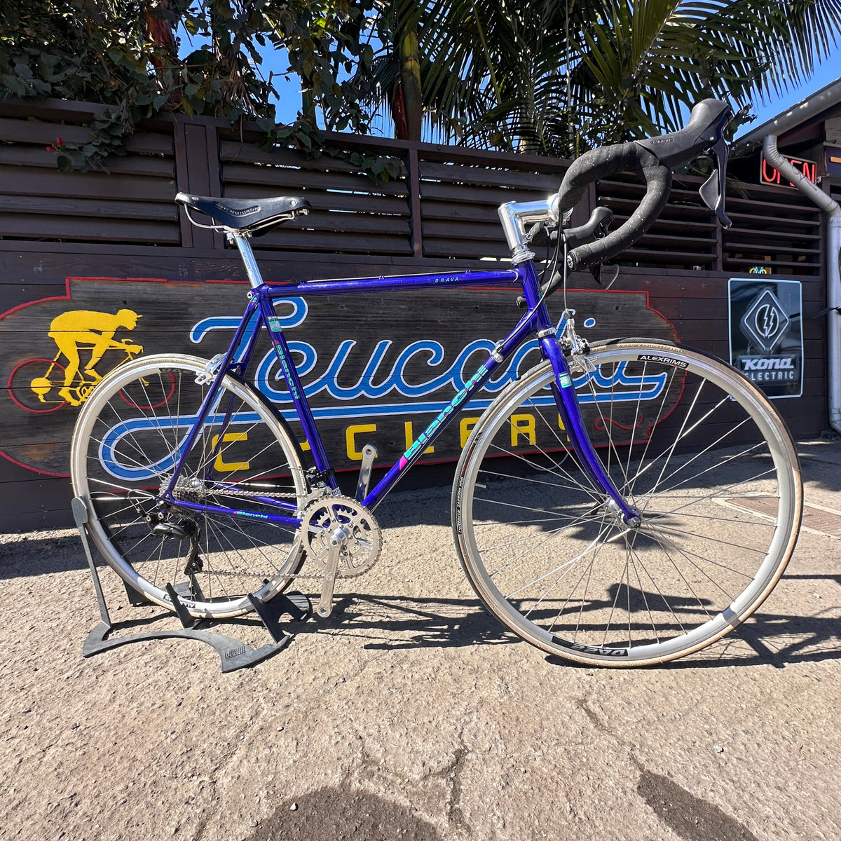 bianchi brava road bike 44 cm Bianchi Brava 55 For Sale